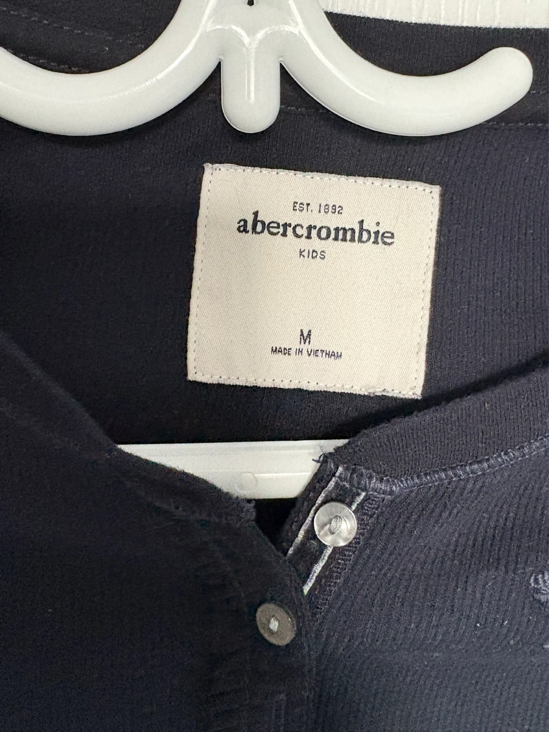 Abercrombie Kids Black Long Sleeve Henley Top Size M - photo 2