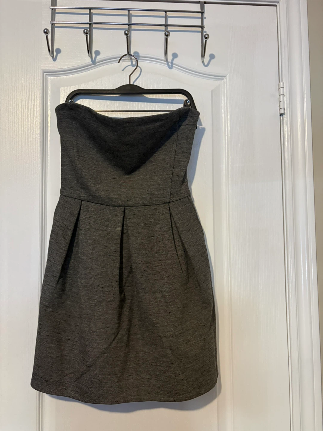 Grey strapless dress