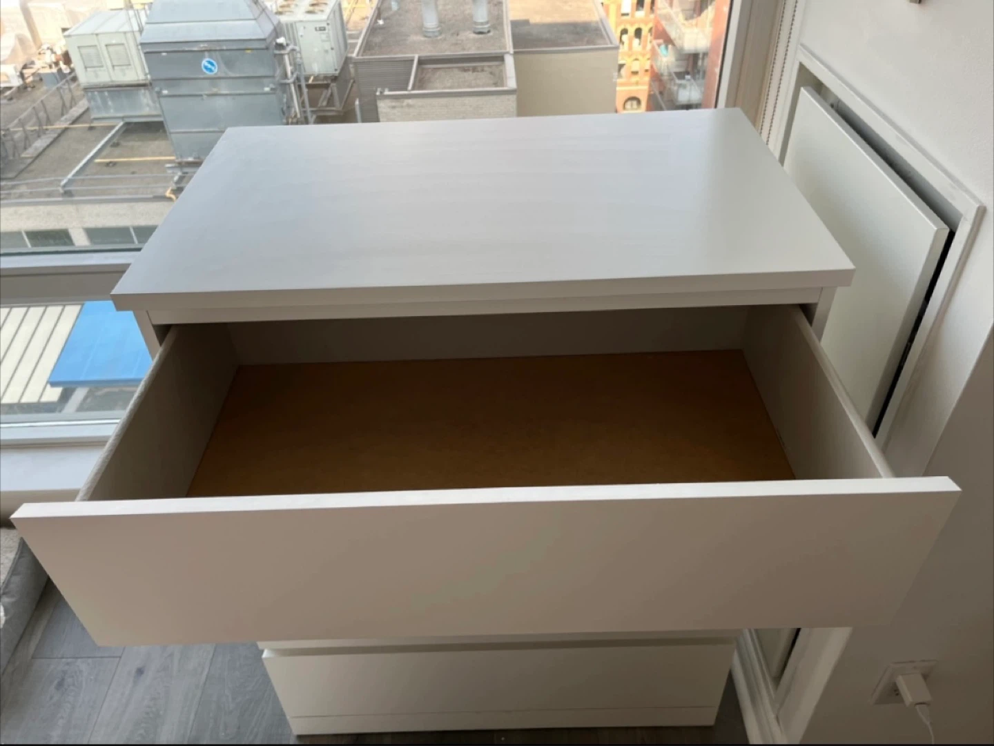 IKEA STORKLINTA Malm 4 drawer dresser - photo 3