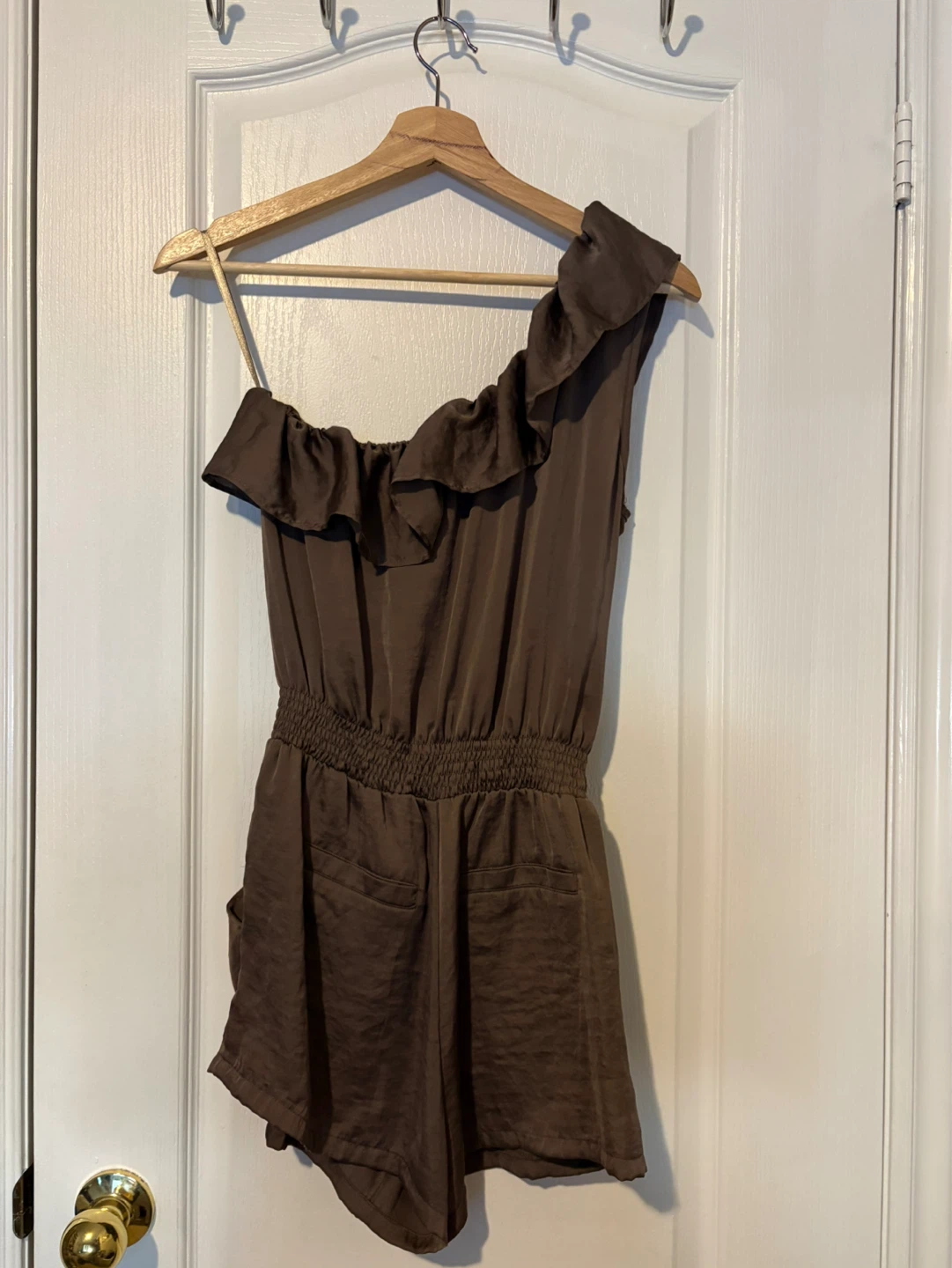 Brown Ruffled One-Shoulder Romper - photo 2