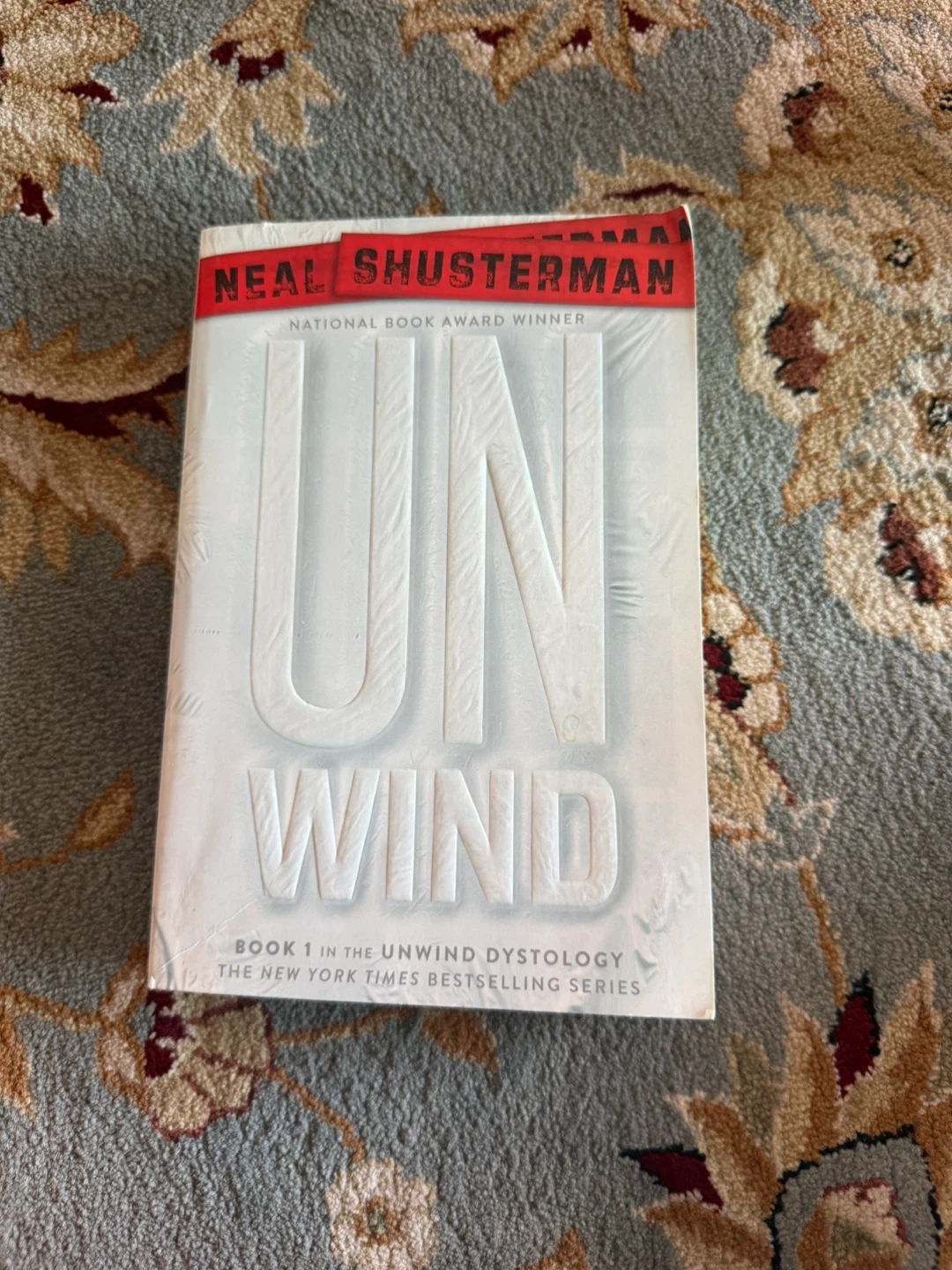 Unwind by Neal Shusterman Book 1 Unwind Dystology