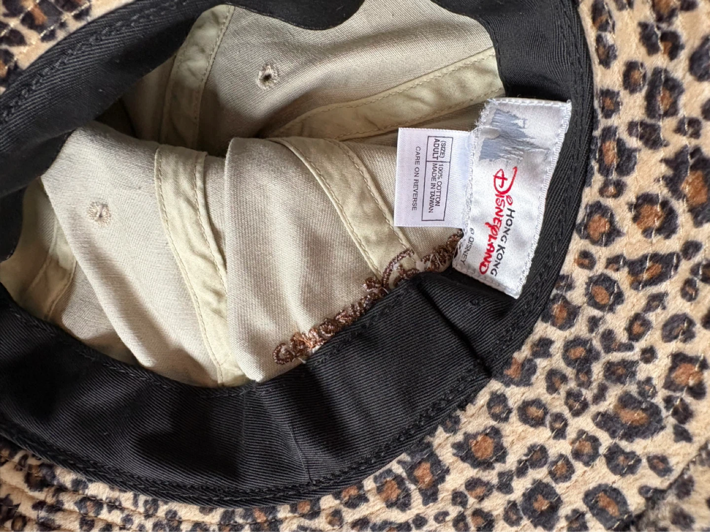 Hong Kong Disneyland Bucket Hat - small kid Adult - photo 3