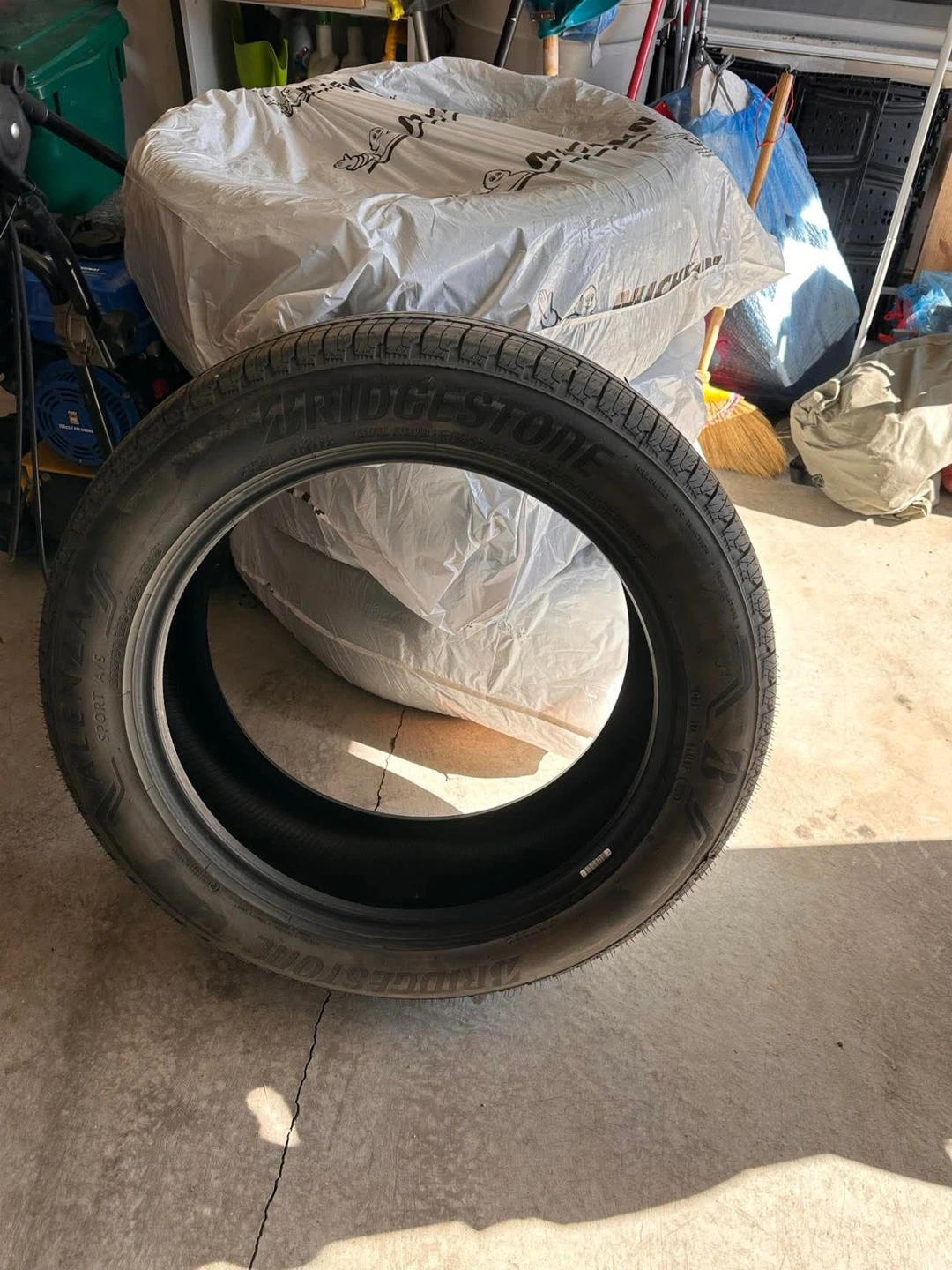Bridgestone Alenza AS Ultra 255/50R20 All Season Tire - photo 2