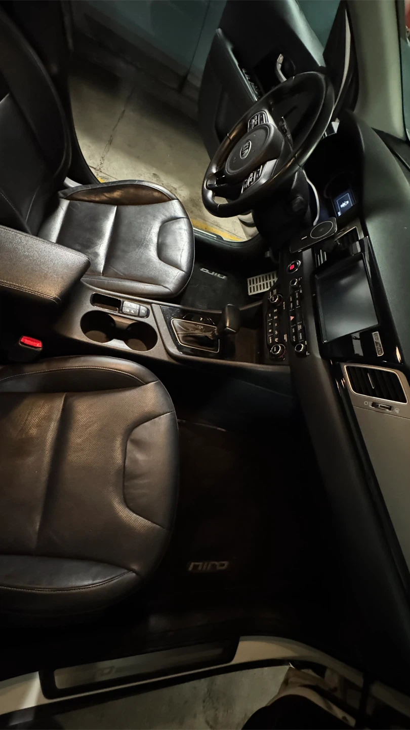 2017 Kia Niro SX Hybrid - photo 4