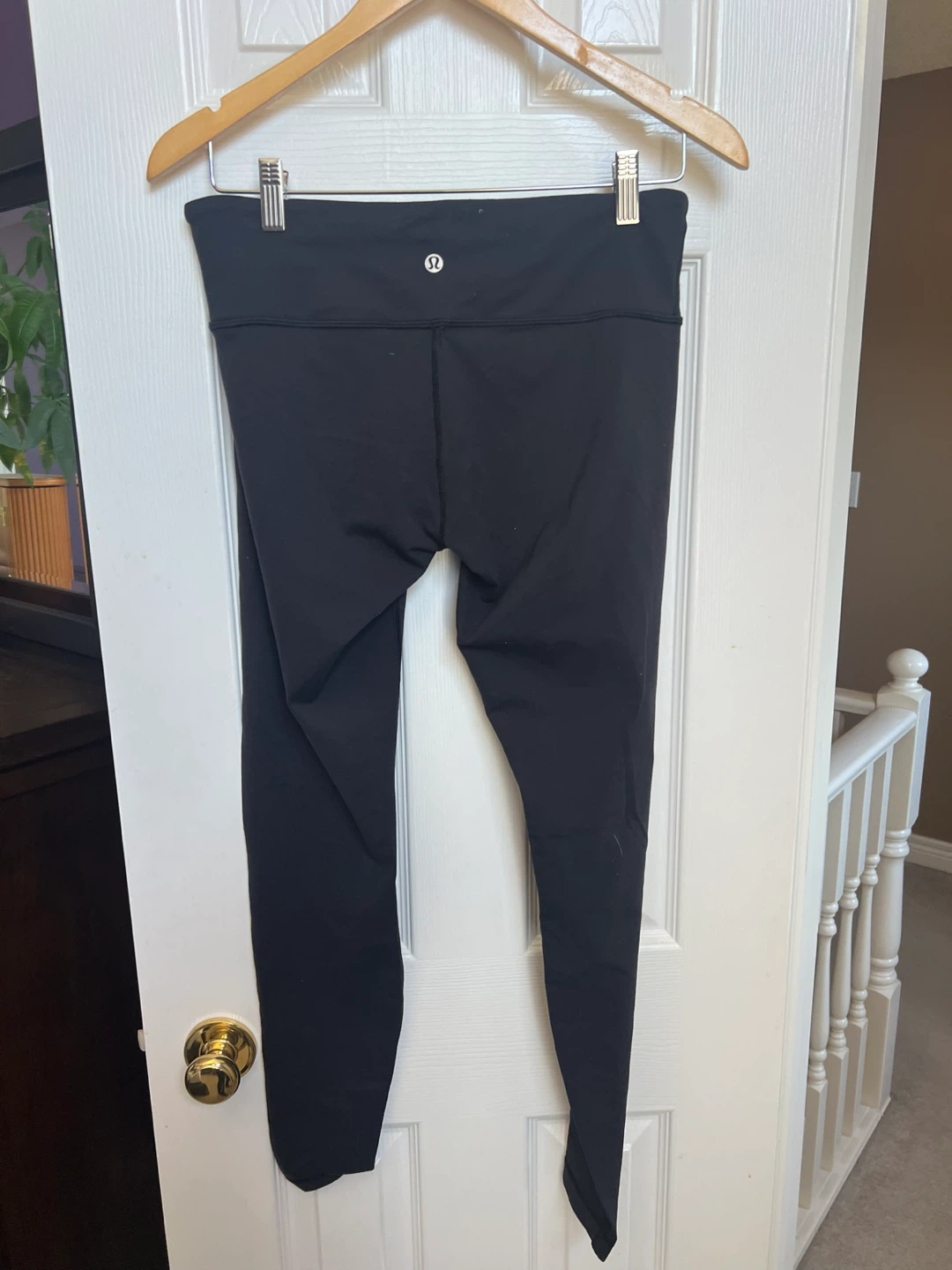 Lululemon High-Rise Black Leggings Size 8 - photo 2
