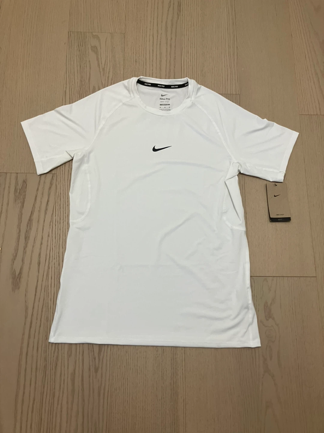 Nike Pro Dri-FIT Slim Fit T-Shirt