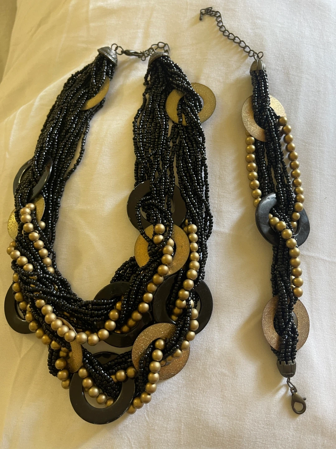 Beaded Necklace and Bracelet Set