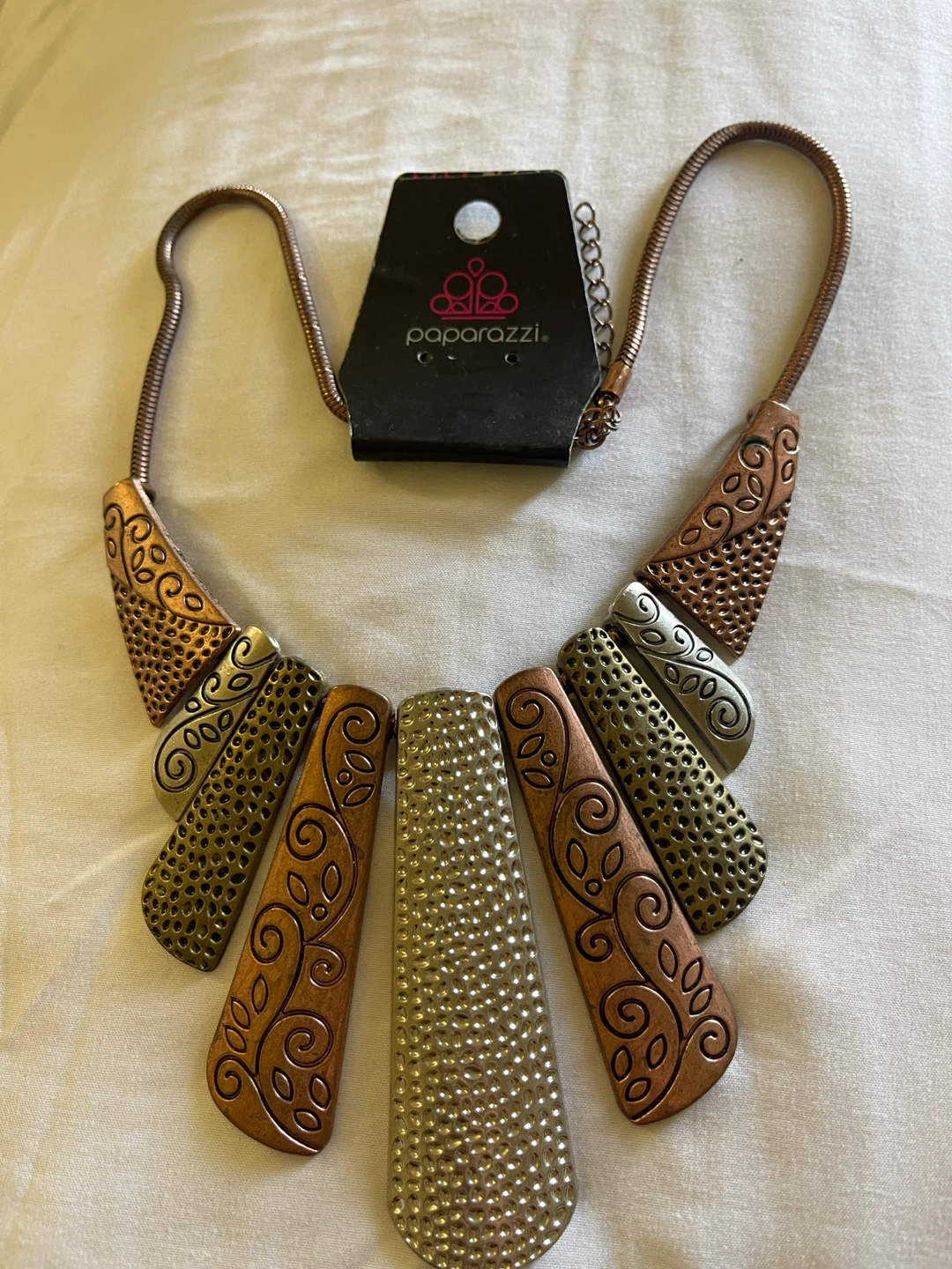 Paparazzi Statement Necklace
