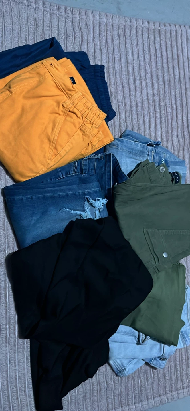 Bundle of Pants size 7