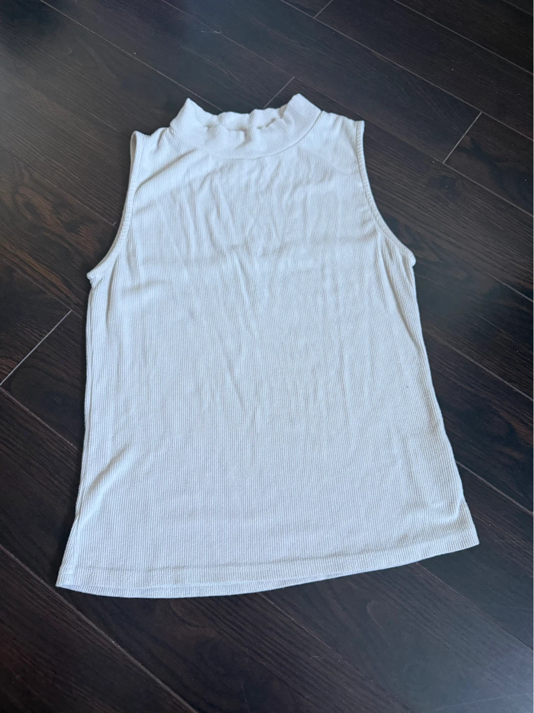 👚 Women’s Tank Tops - photo 4