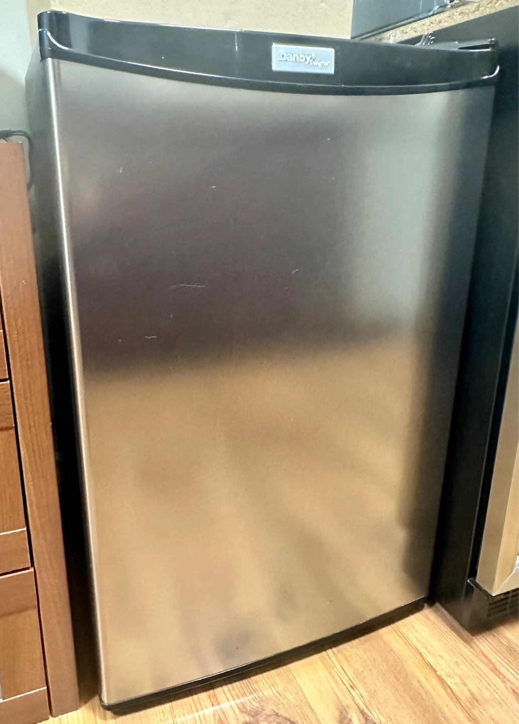 Danby DCR122BSSLDD Compact Mini Refrigerator Fridge - photo 2