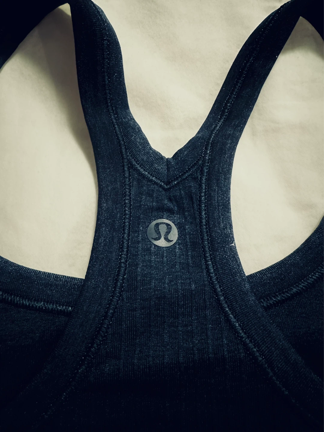 Excellent Condition Lululemon Tank Top Navy Blue Size 6 - photo 2