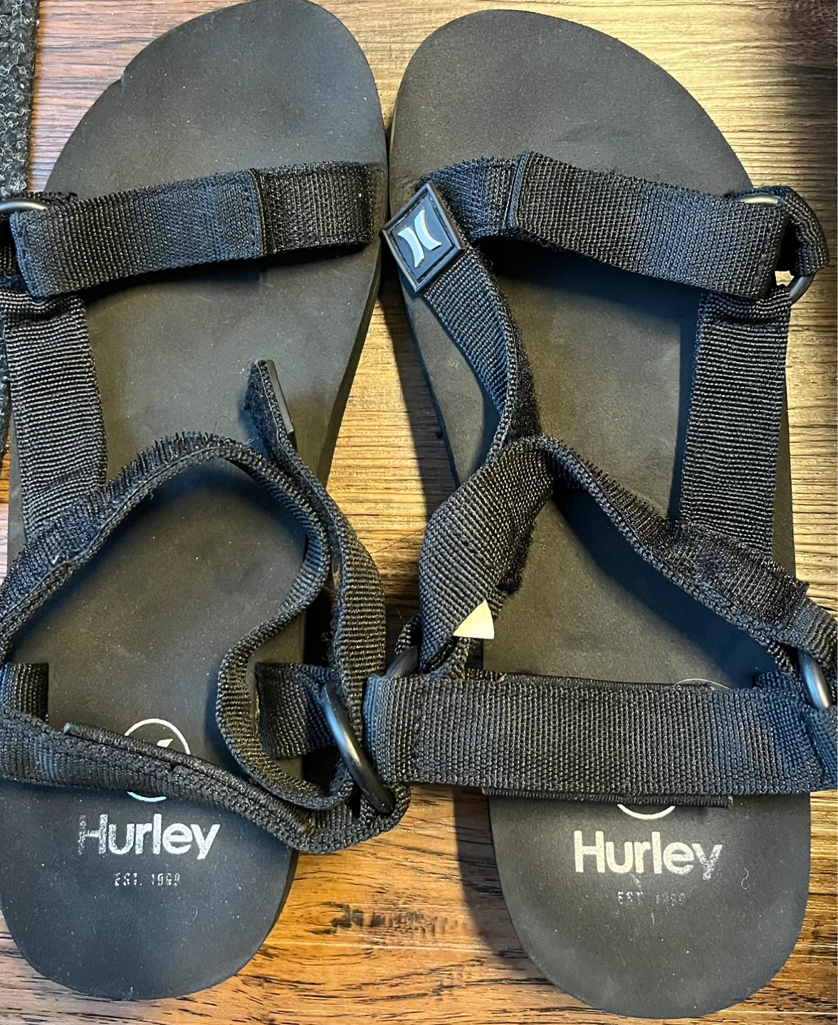 Hurley Black Sport Sandals Size 9M