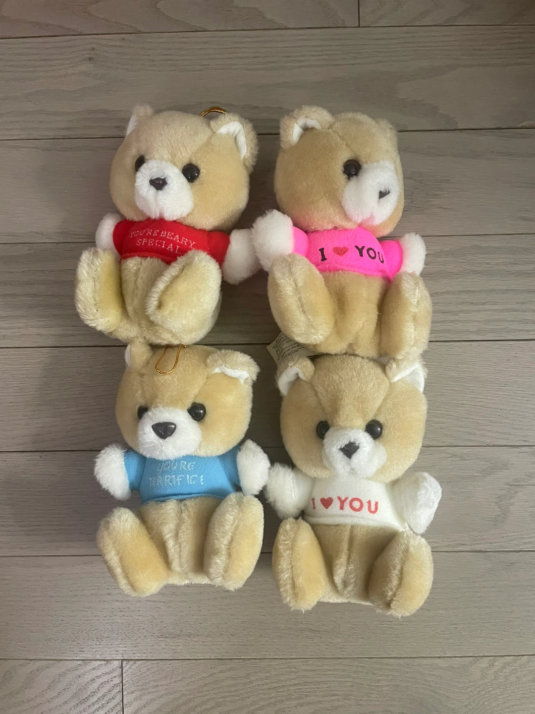 🆓 Set of 4 small Teddy Bears