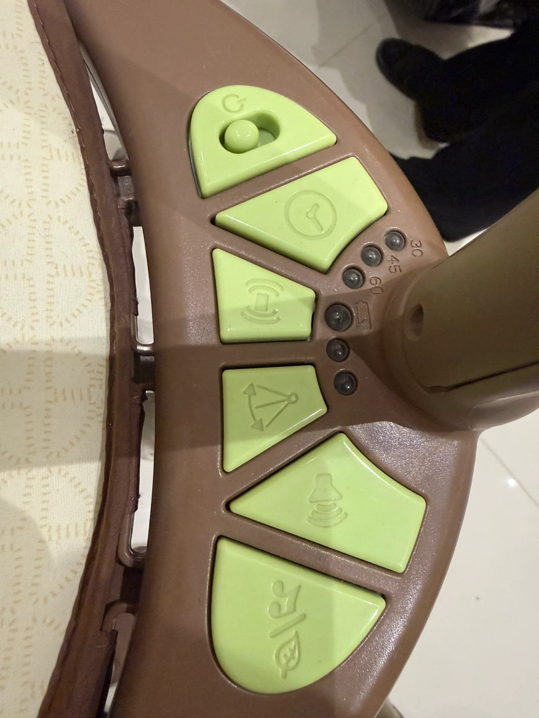 Fisher-Price Infant-to-Toddler Rocker - photo 3