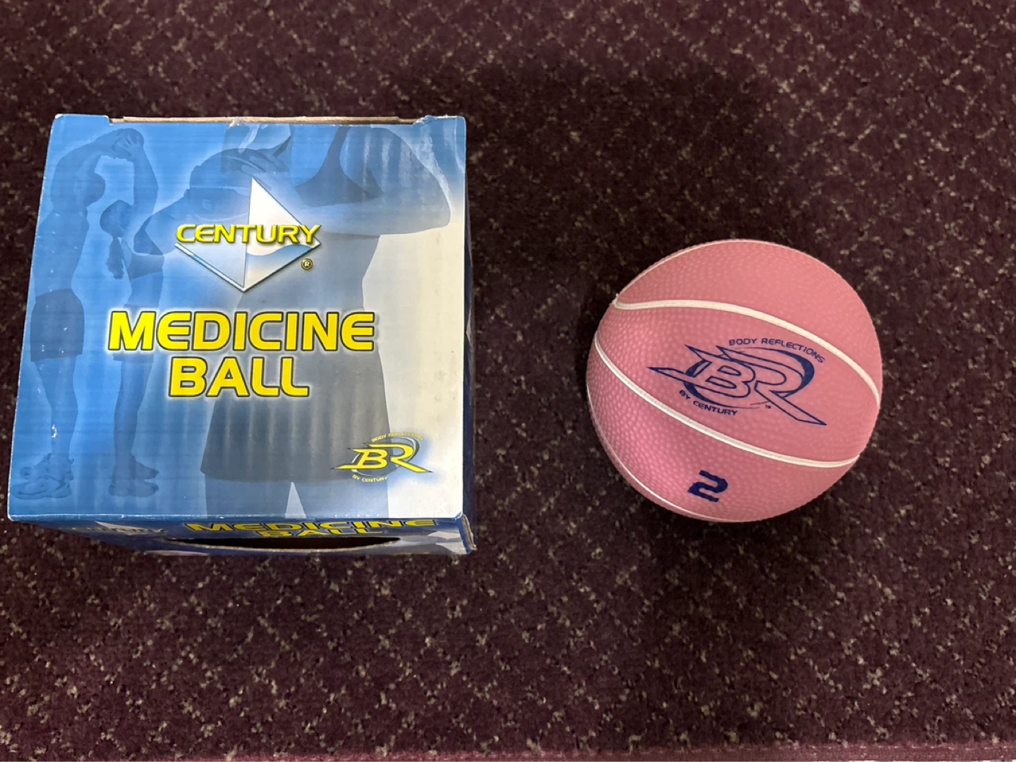 Century Medicine Ball - Pink (2 lb)