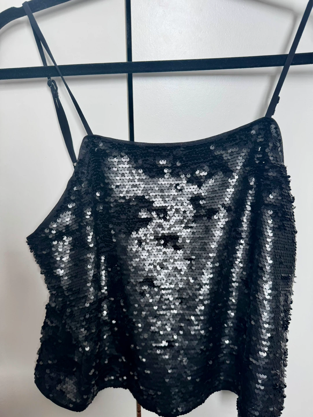 Black sequin cami top - Size 6 - photo 2
