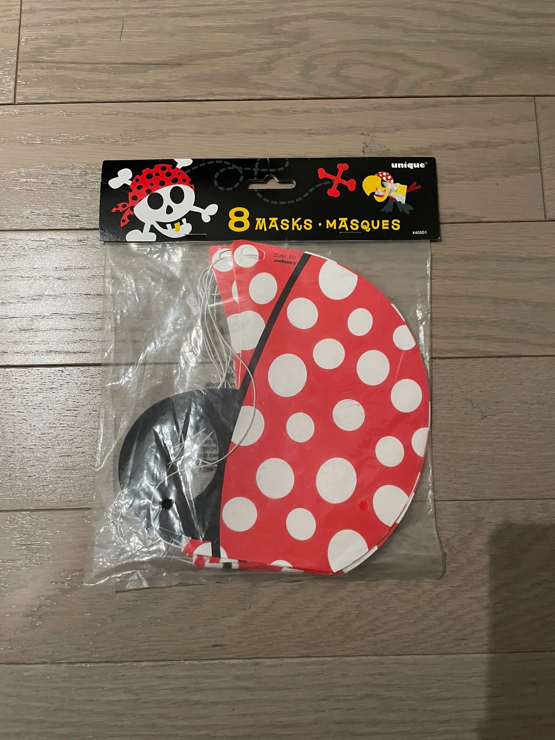 🆓 🆕 8 pirate Masks Party Pack