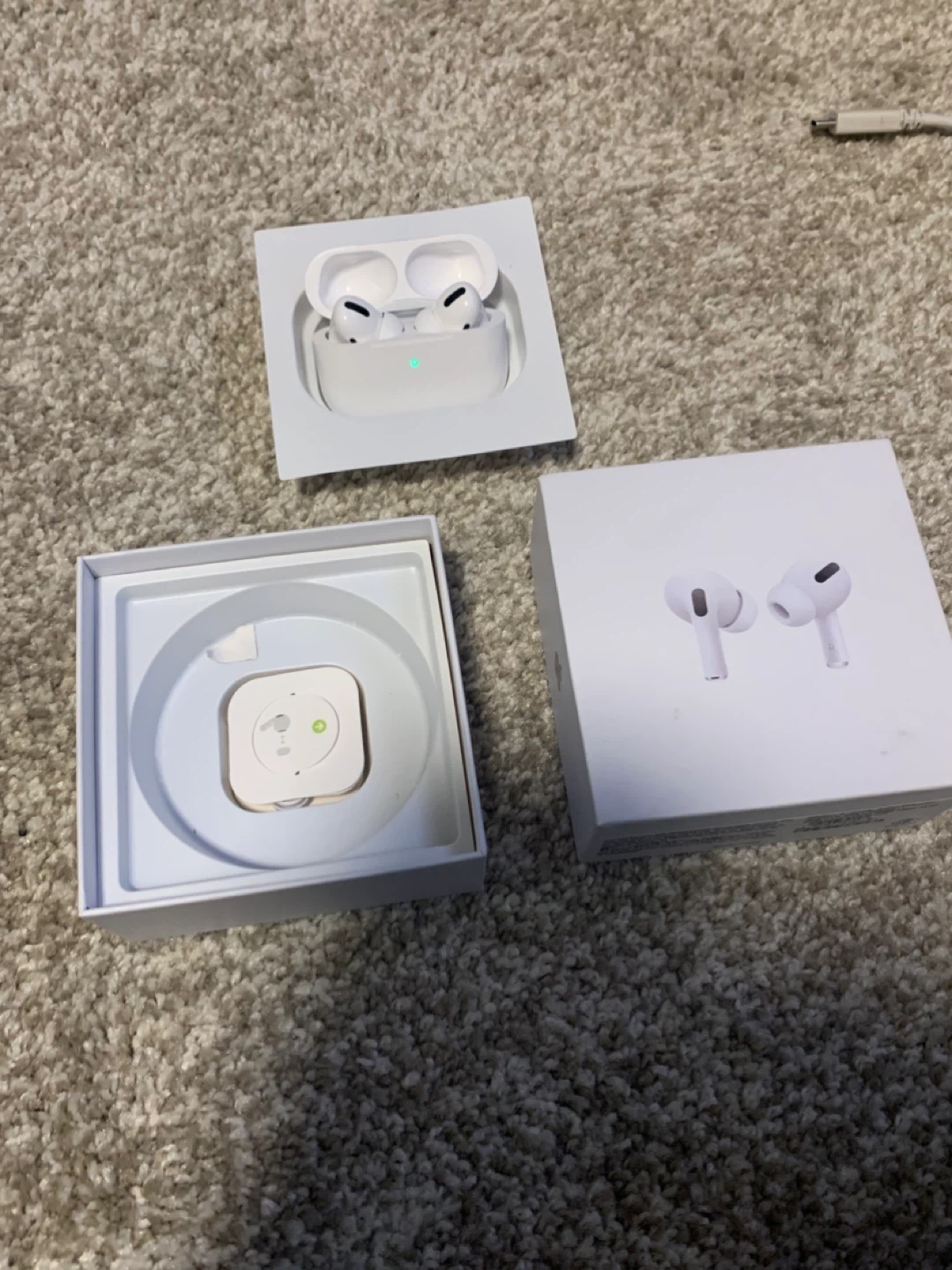 Apple AirPods Pro (2nd generation) with no charging cable