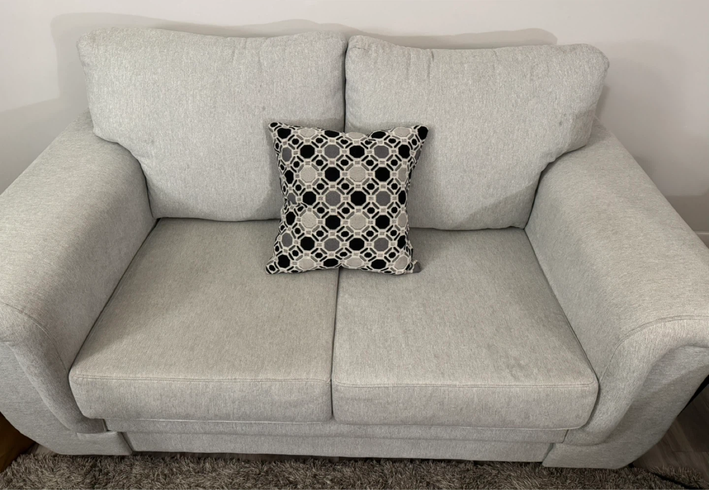 White/pearly sofa’s 2 - 3 seating - photo 4