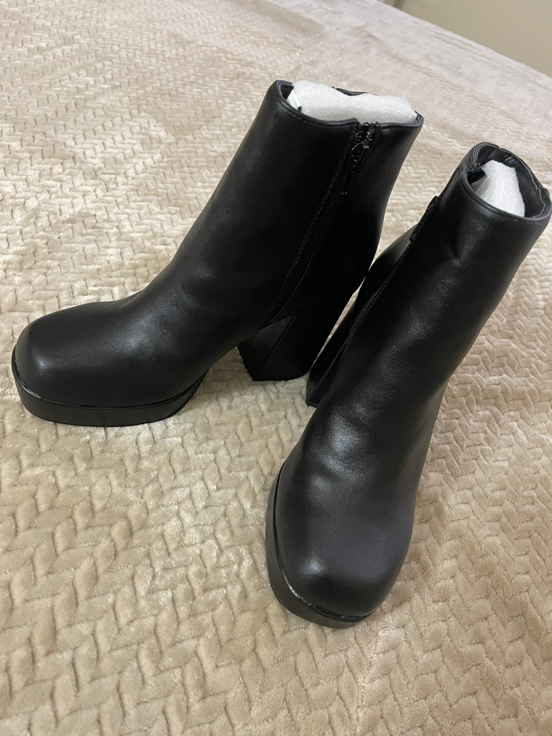 Black Platform Ankle Boots - photo 3