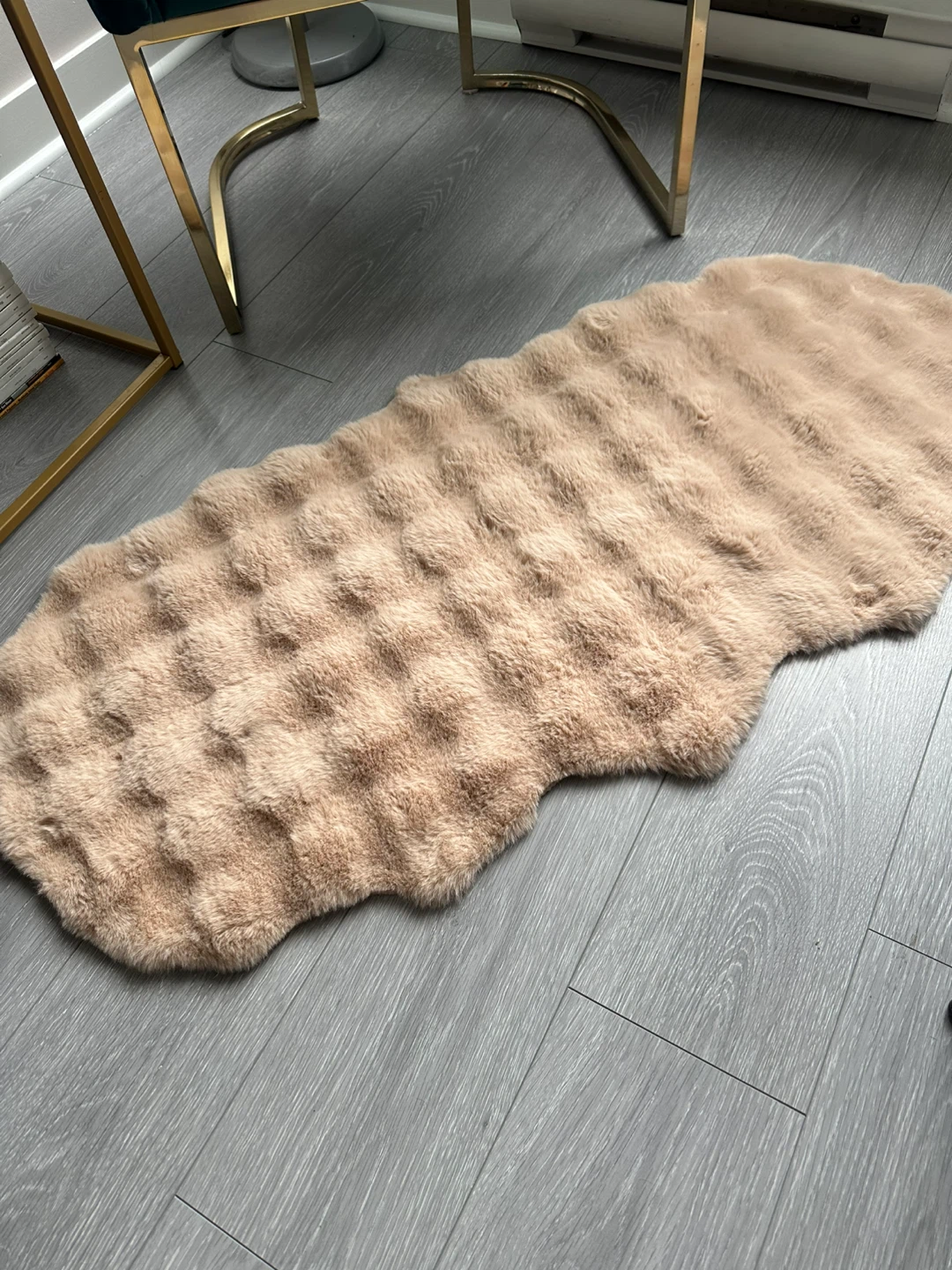 Faux Fur Accent Rug - Beige - photo 3