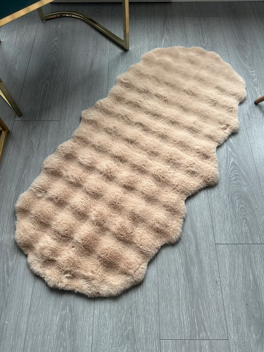 Faux Fur Accent Rug - Beige - photo 4