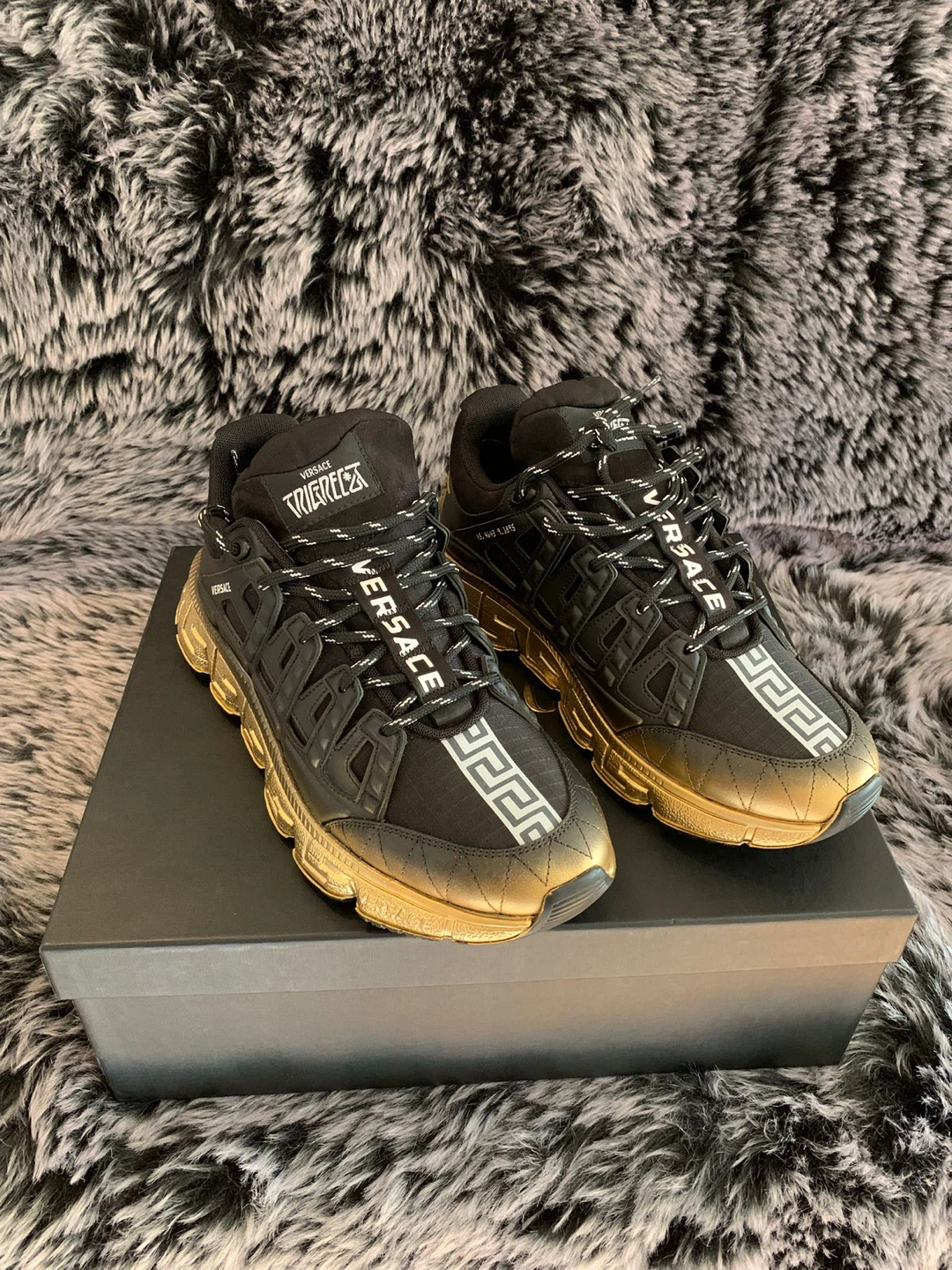 Versace Trigreca Sneakers. Size 43EUR/ 10US