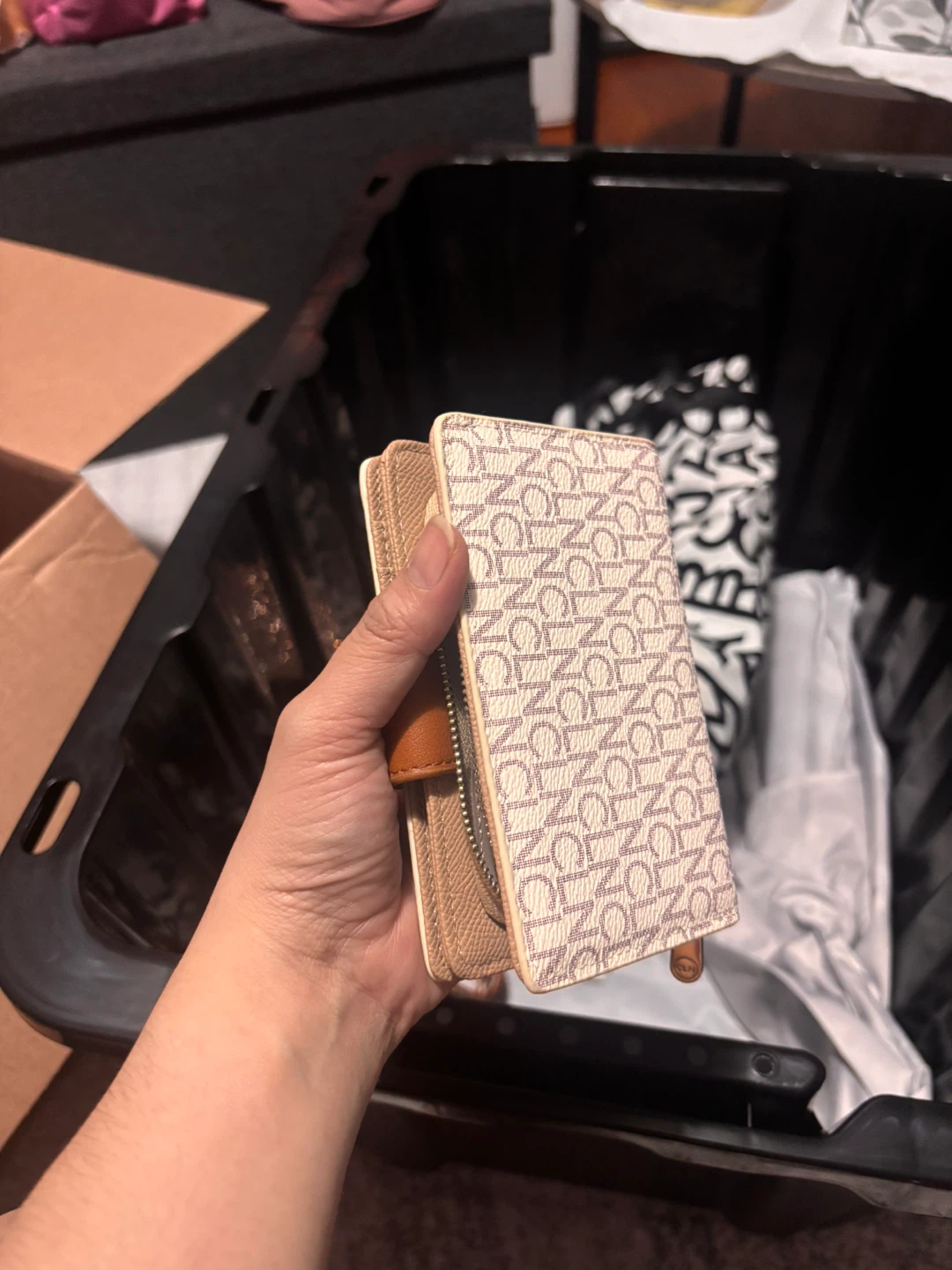 CLN Wallet with Monogram Design - photo 4