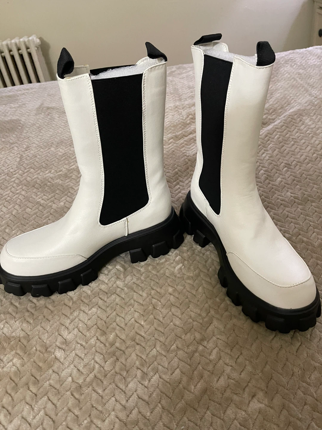 White Chelsea Boots - photo 4