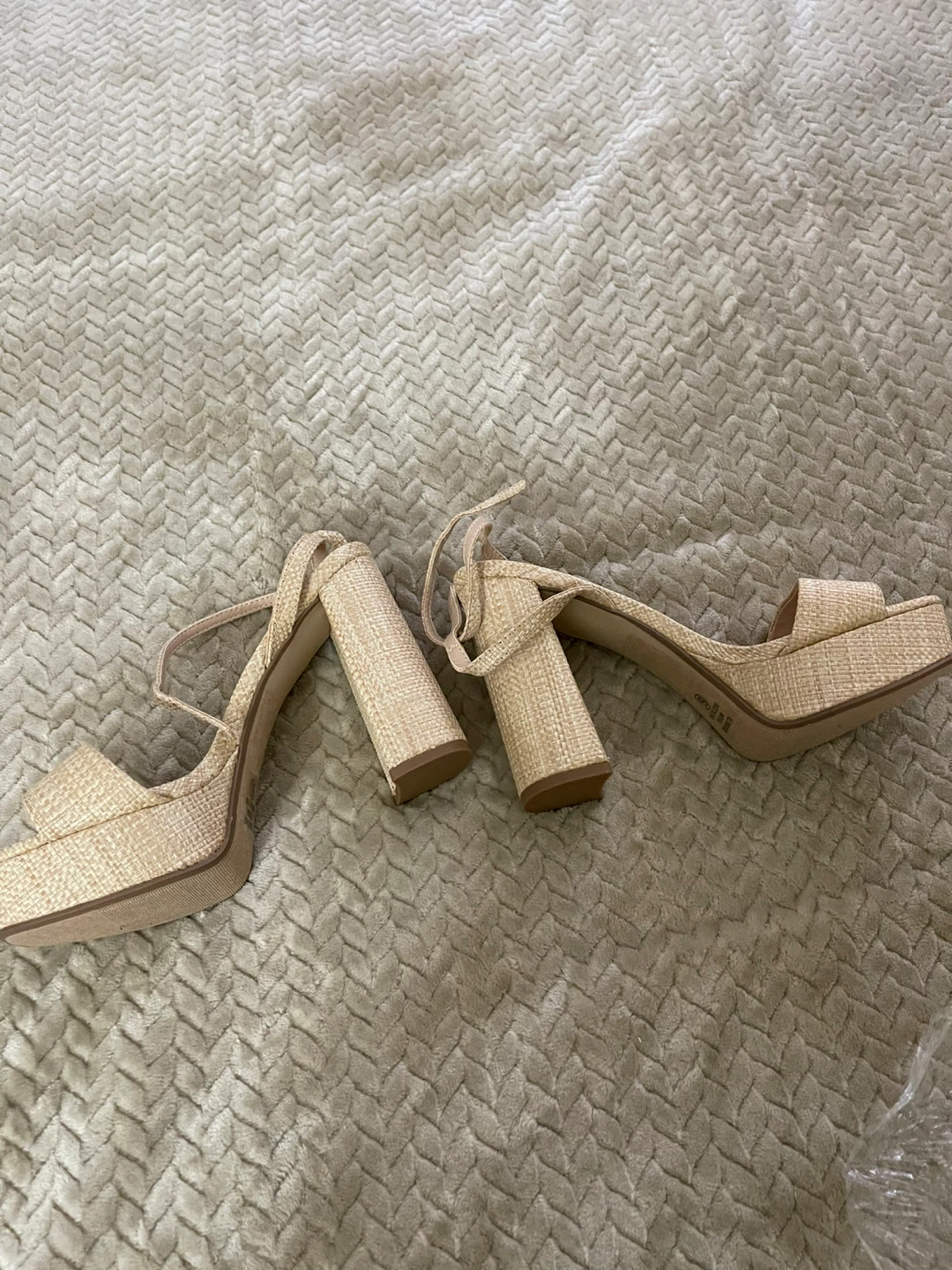 Women's Beige Strappy Heeled Sandals - photo 4