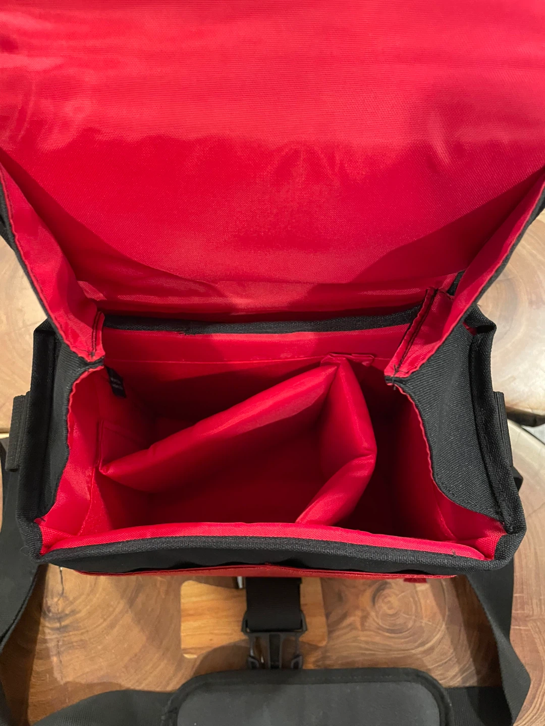 Canon Black and Red Camera Bag - photo 3