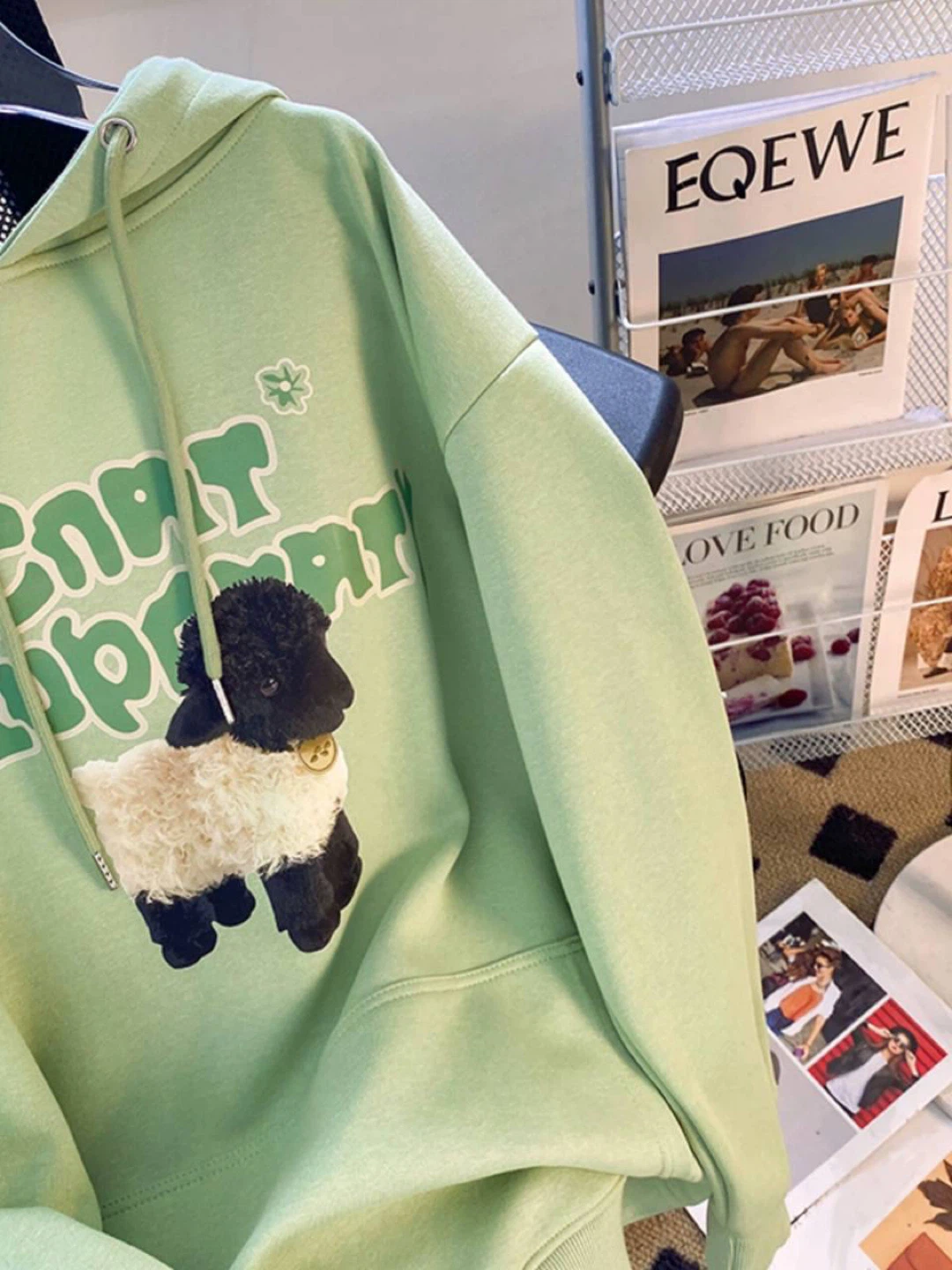 Light Green Graphic Hoodie with Sheep Design - photo 4
