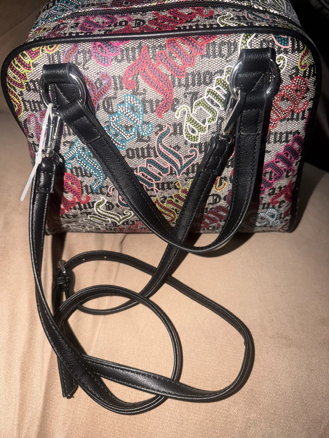 Juicy Couture Lock N Chain Satchel - photo 3