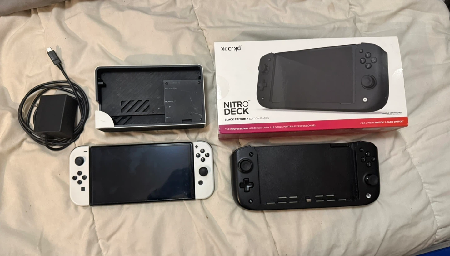 Nintendo Switch OLED Model - photo 2