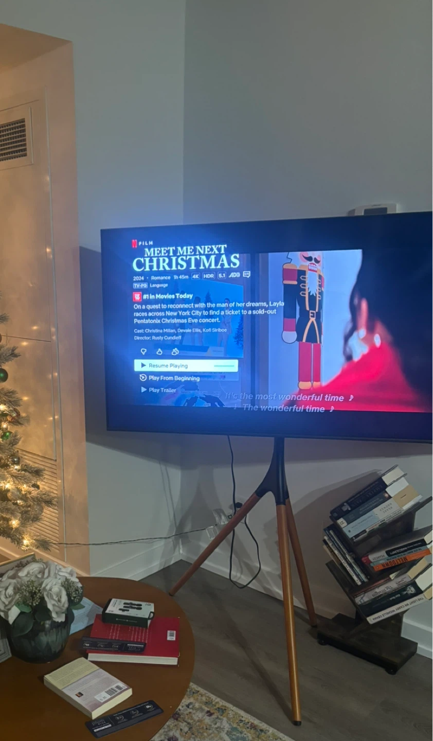 Samsung 55" Smart TV with Tripod Stand - photo 2