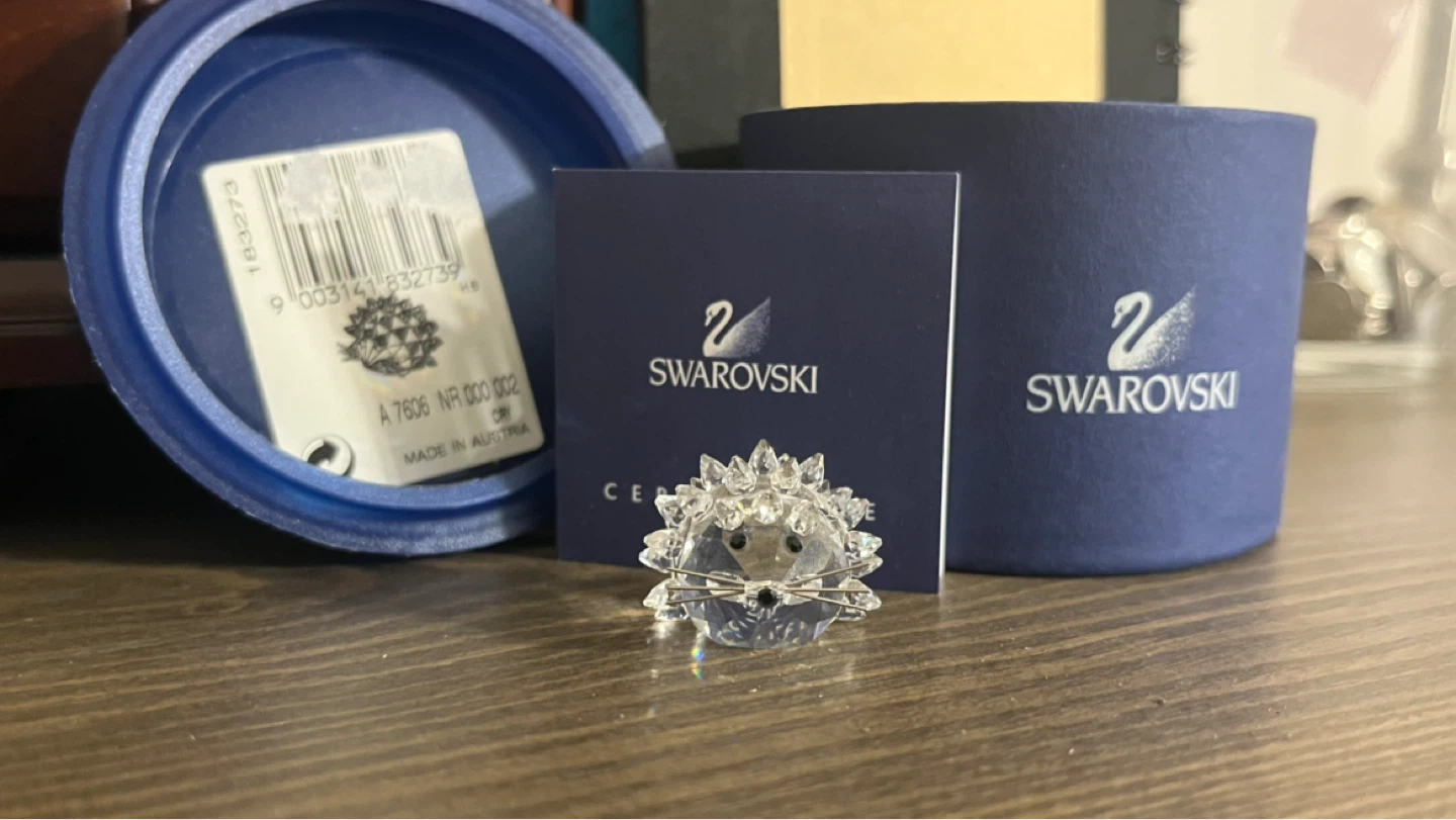 Swarovski Crystal Hedgehog Figurine – Box & Certificate 🦔✨