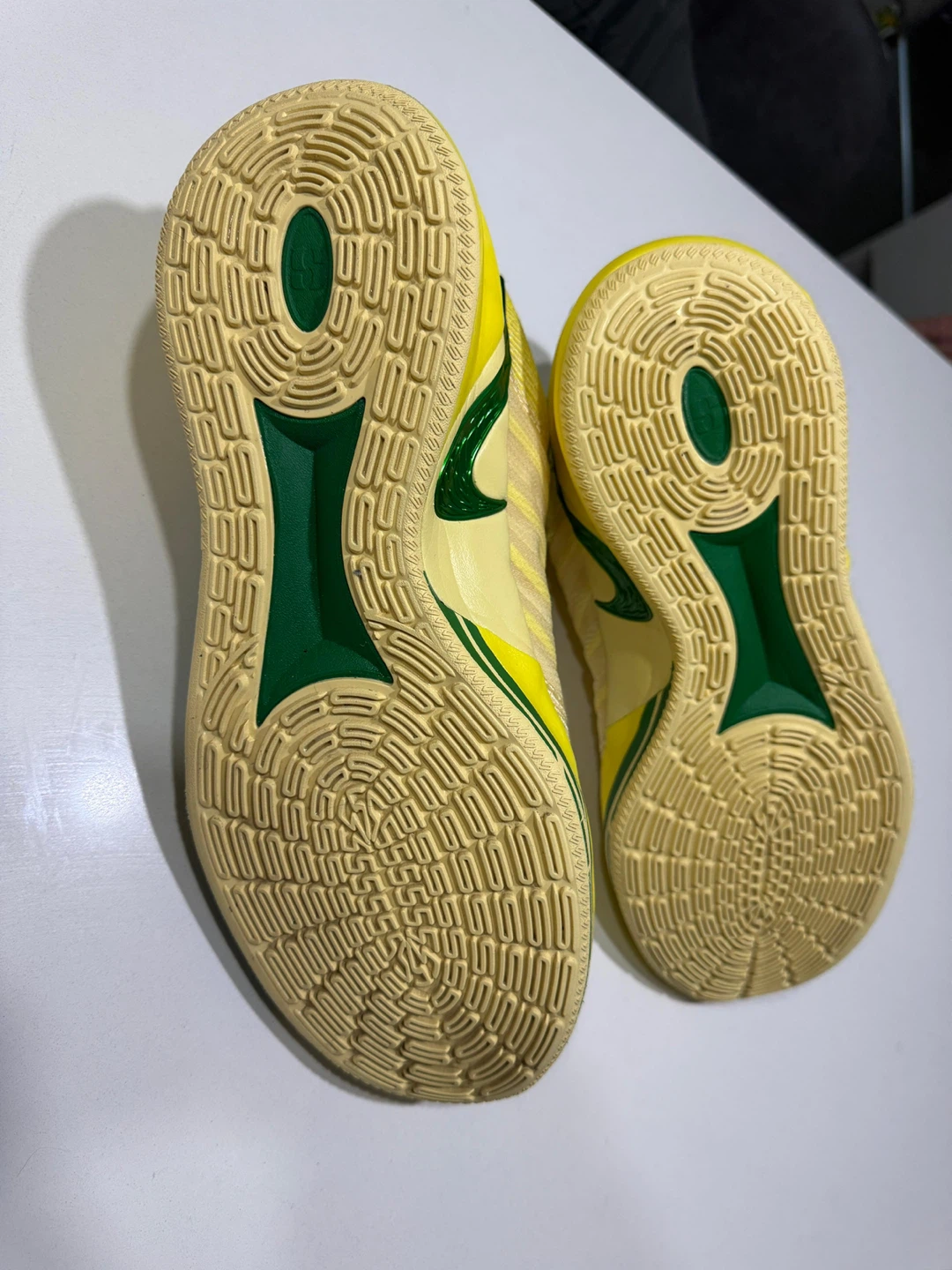 Nike Sabrina 3 Basketball Shoes Yellow Green US 12M - photo 4