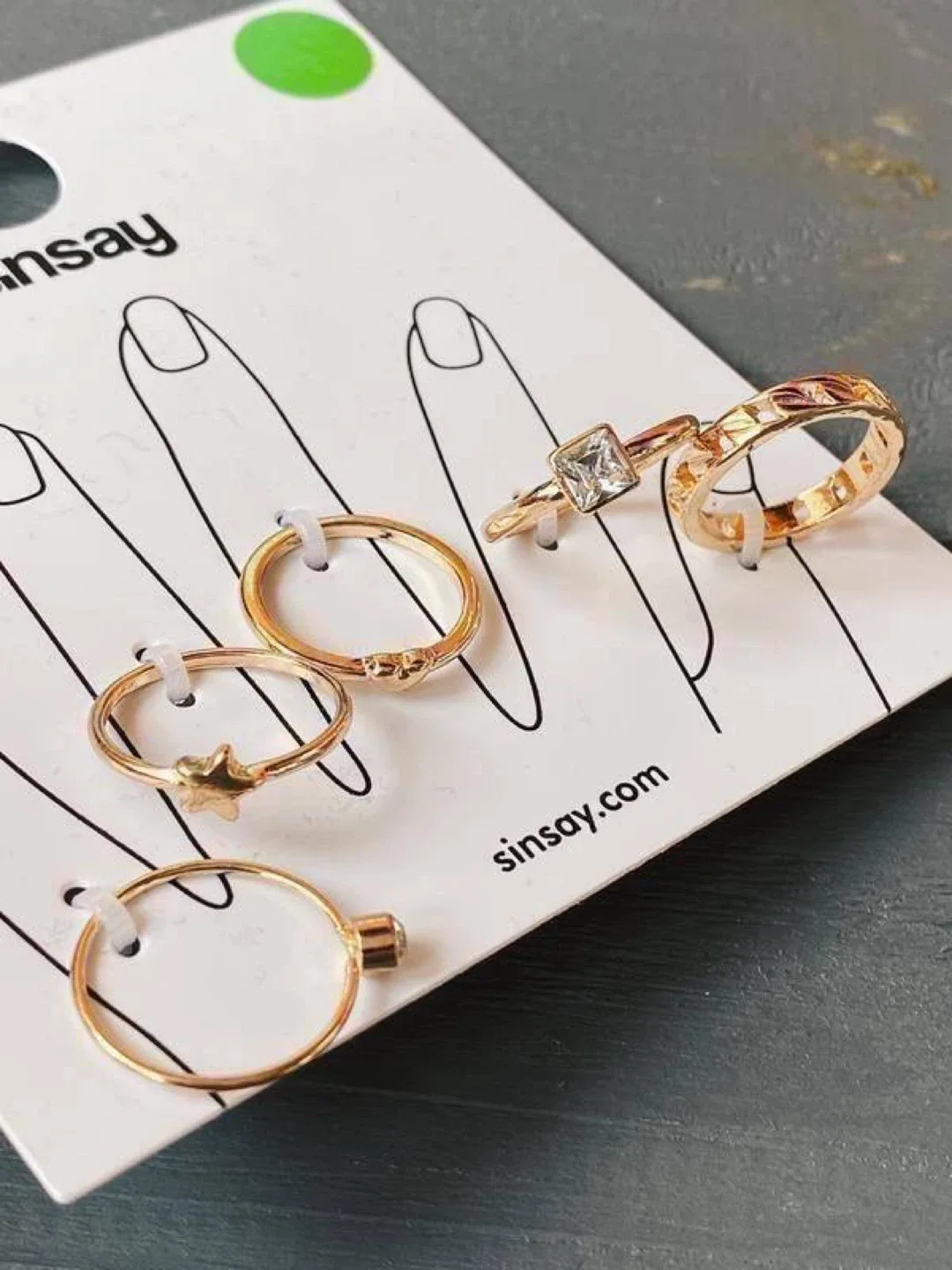 Sinsay Gold-Tone Ring Set with Decorative Details (5 pcs)