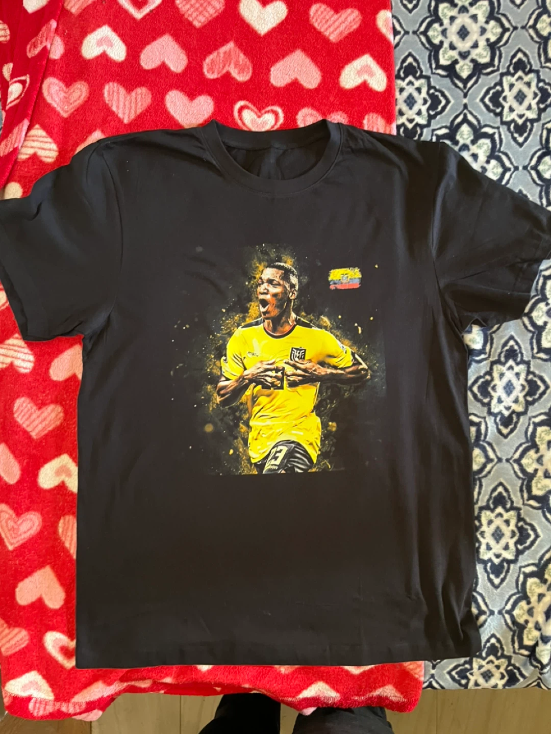 Black Graphic T-Shirt moisés caicedo Print - photo 2