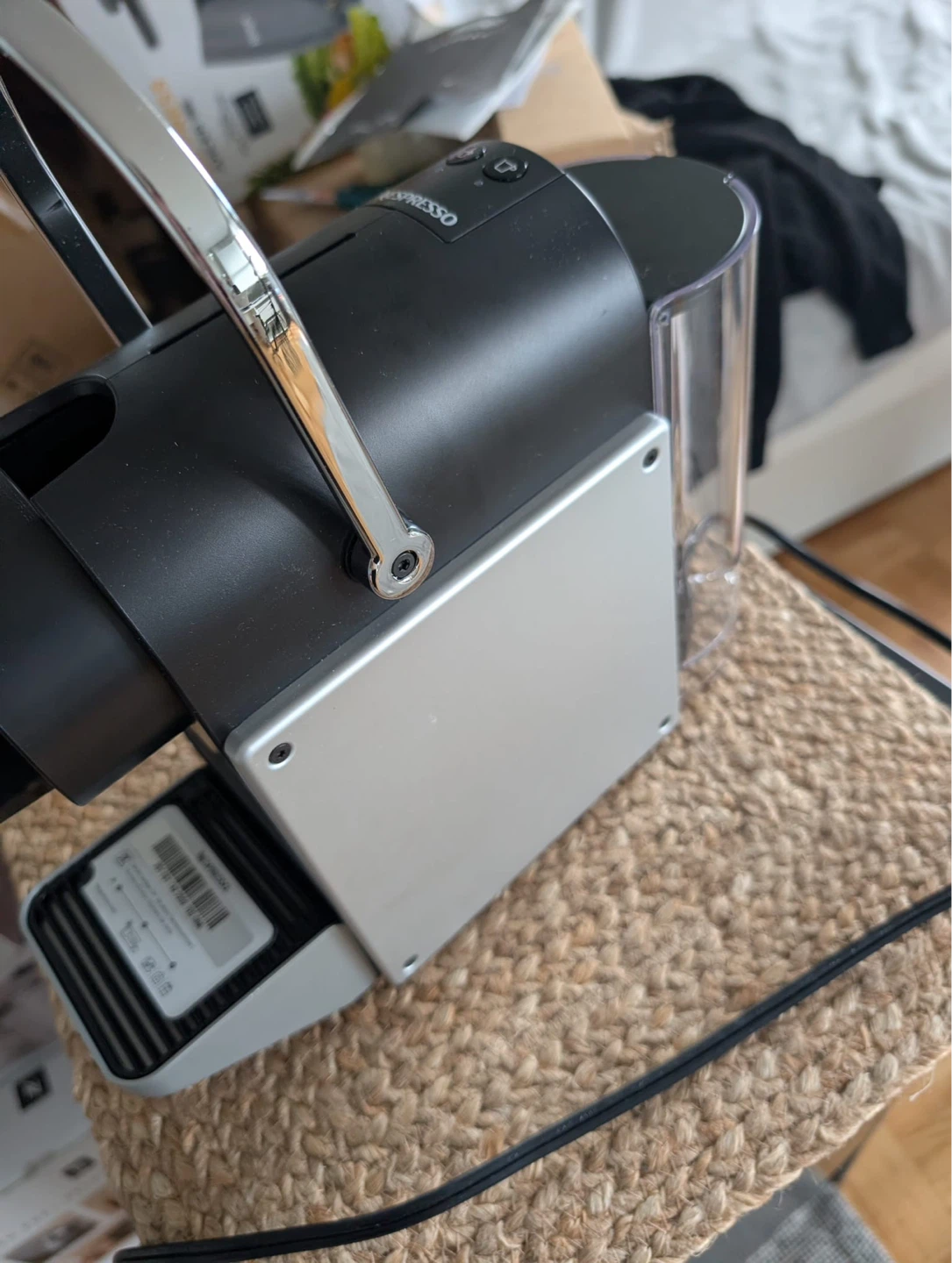 Nespresso Pixie Coffee Machine - photo 2