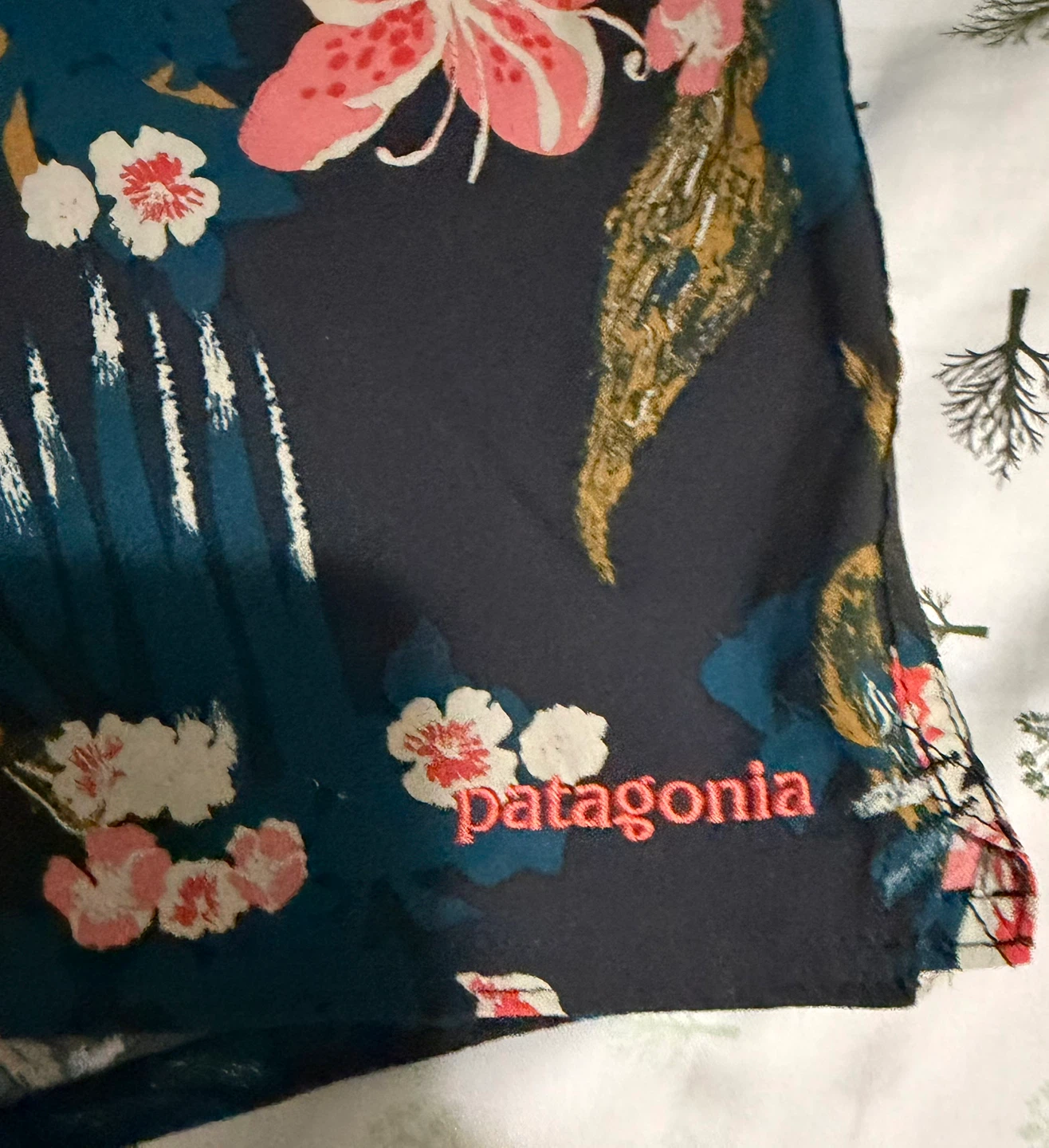 Patagonia Board Shorts Size 32 Floral Print - photo 2