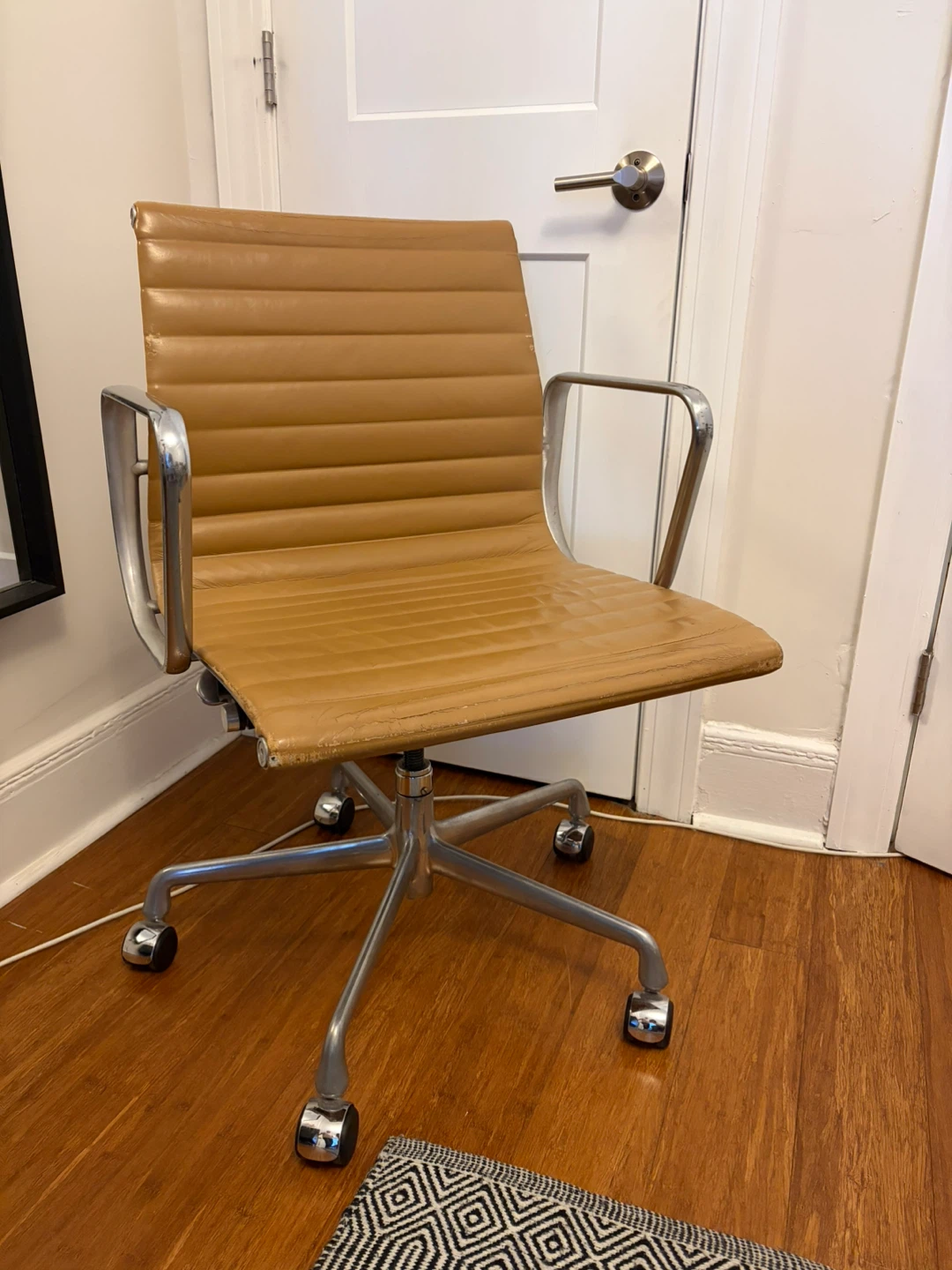 Authentic Herman Miller Eames Banquer’s Chair - photo 5