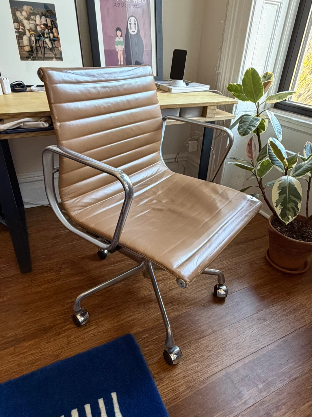 Authentic Herman Miller Eames Banquer’s Chair