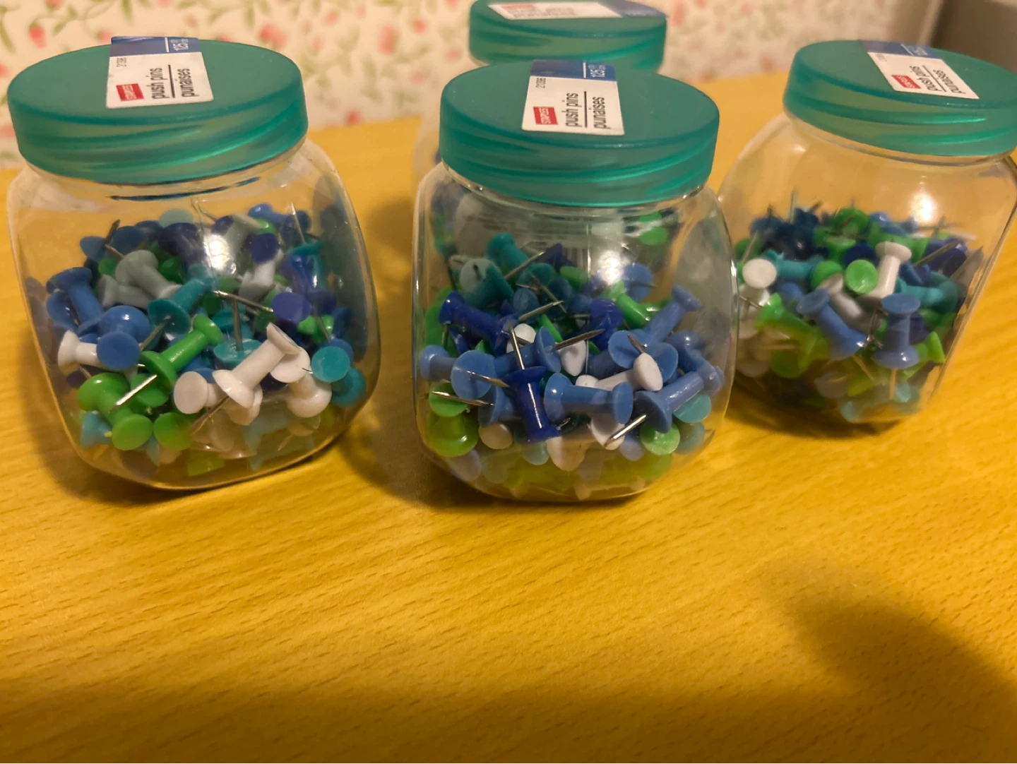 Staples Push Pins (4 Jars) - photo 2