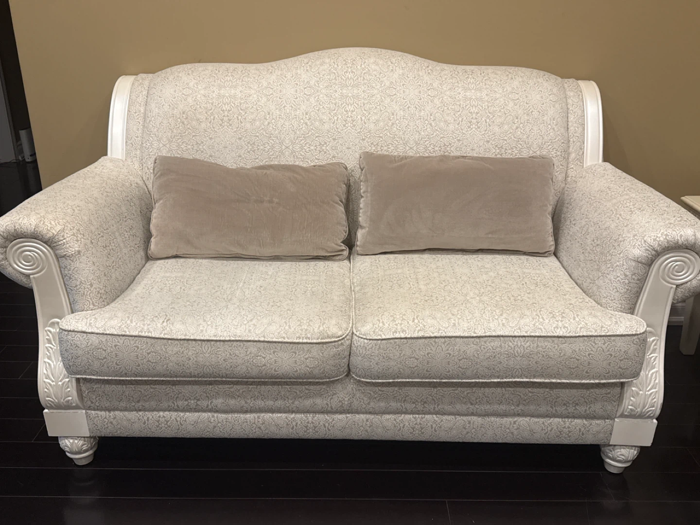 3 seater white upholstered sofa - photo 4