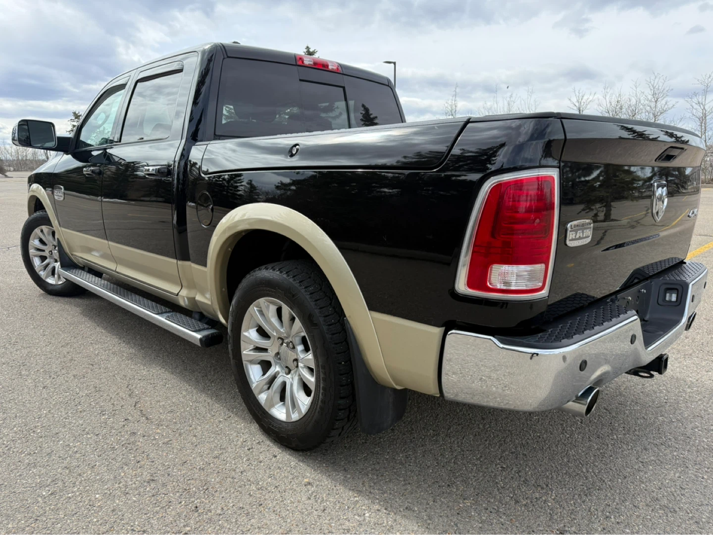 2013 Ram 1500 Laramie Longhorn *43k* - photo 4