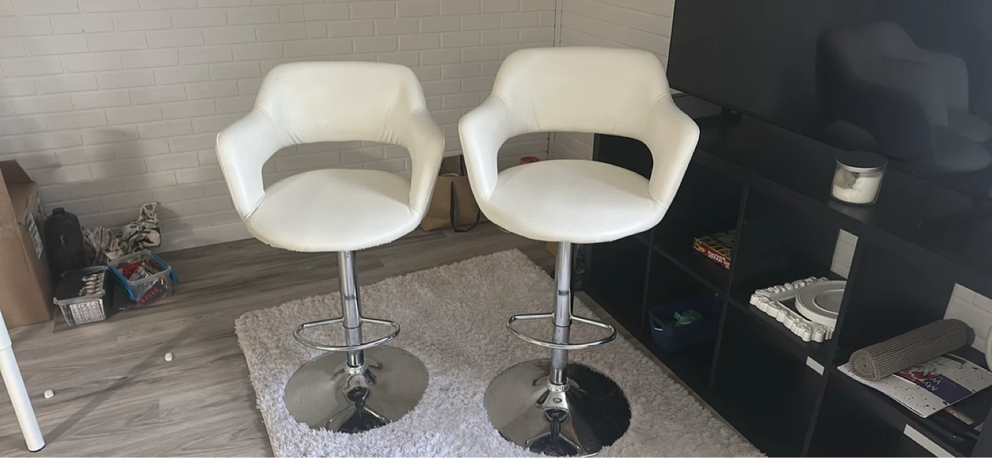 Set of 2 White Adjustable Bar Stools