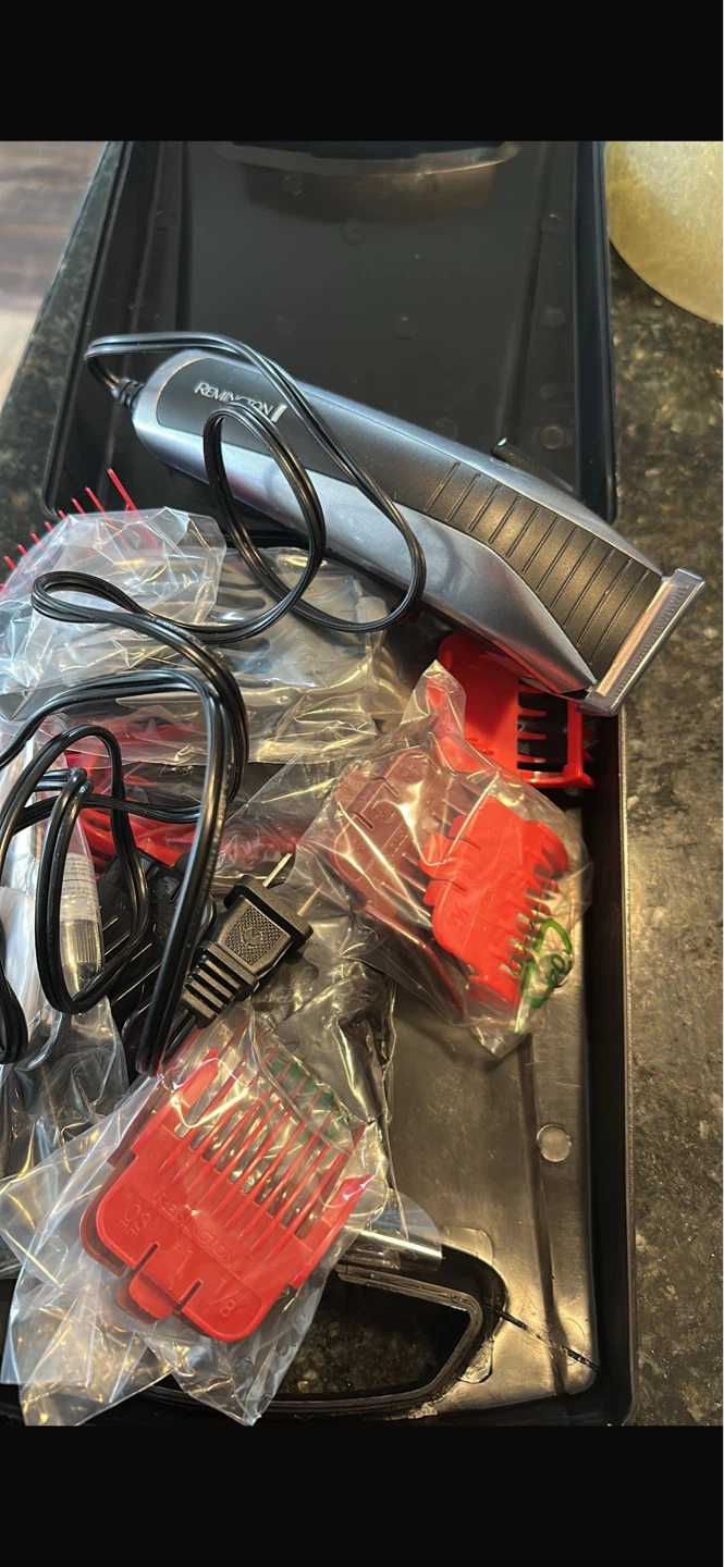 Remington Corded Hair Clipper Set with Attachments