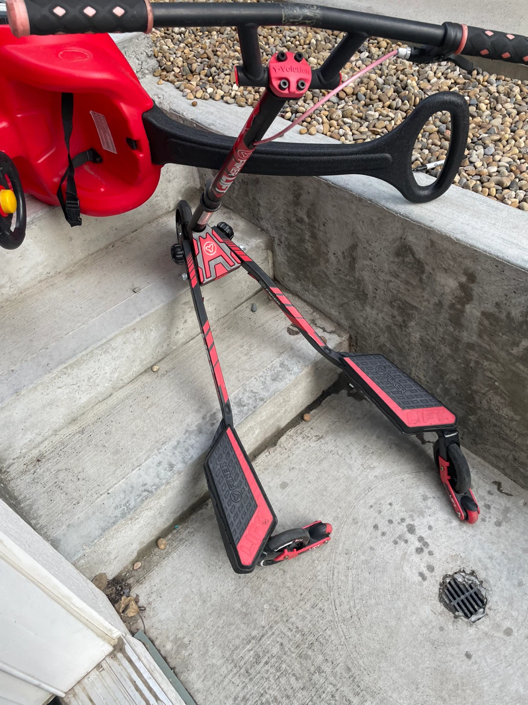 Yvolution Red and Black Scooter